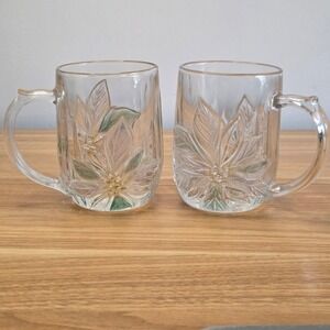 Vintage Set of 2 Mikasa Christmas Poinsettia Glass‎ Cup Mugs